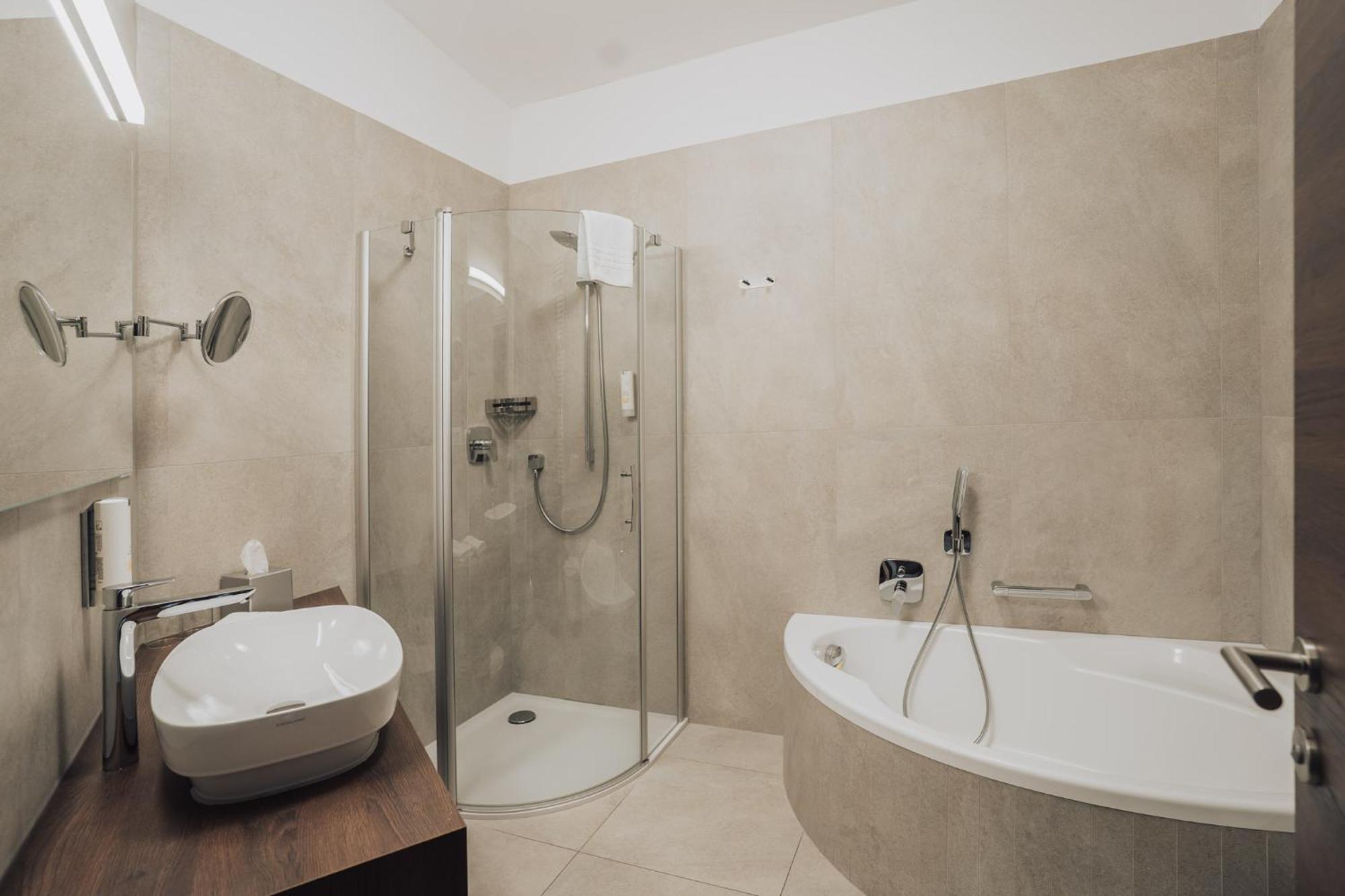 Hotel Lisetta 티롤로 외부 사진